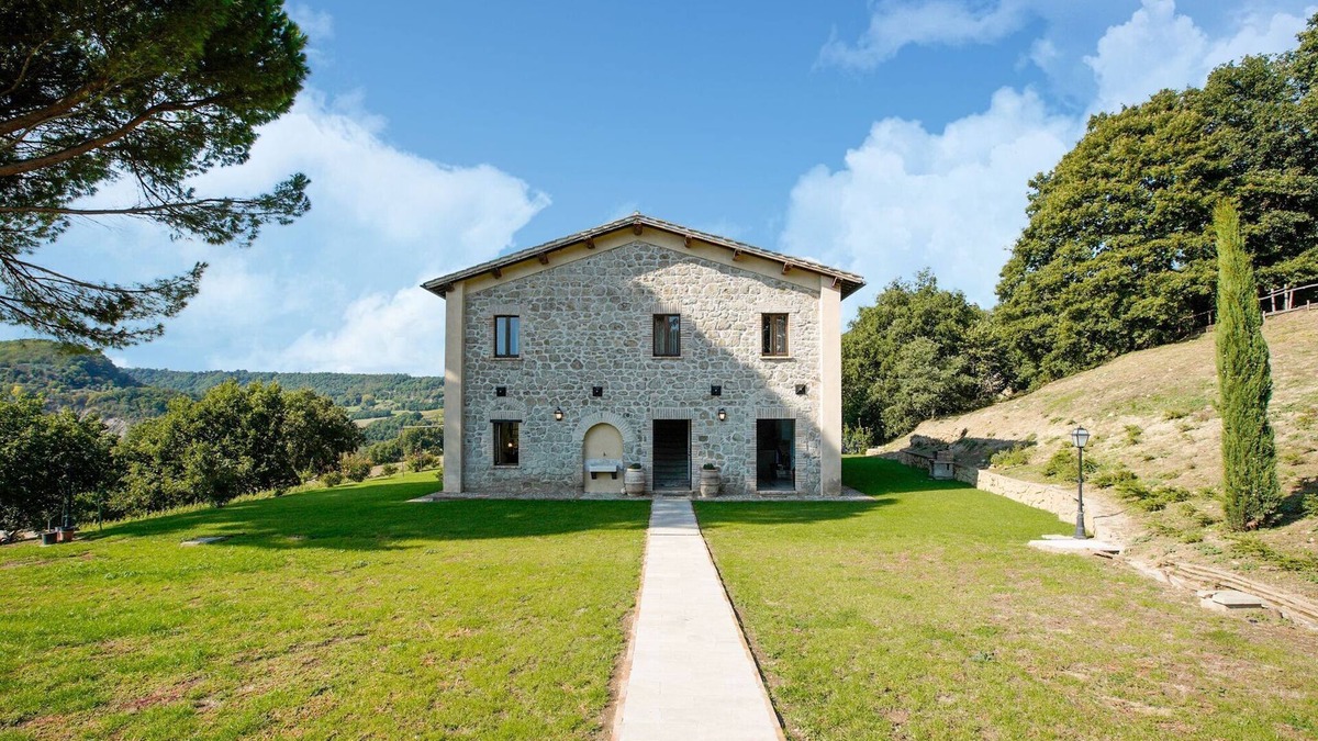 Castiglione in Teverina Villa | Villa in Orvieto with Infinity Pool & Views