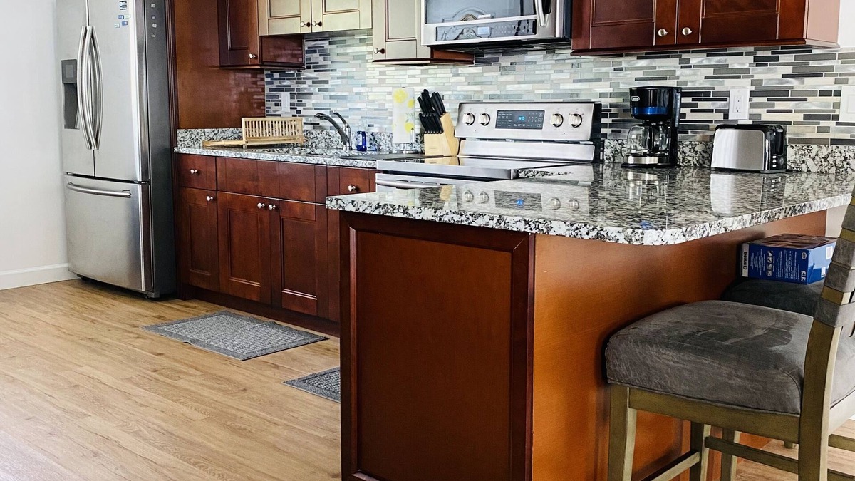 Rivendell Apartment | Villa in Osprey that sleeps the whole family