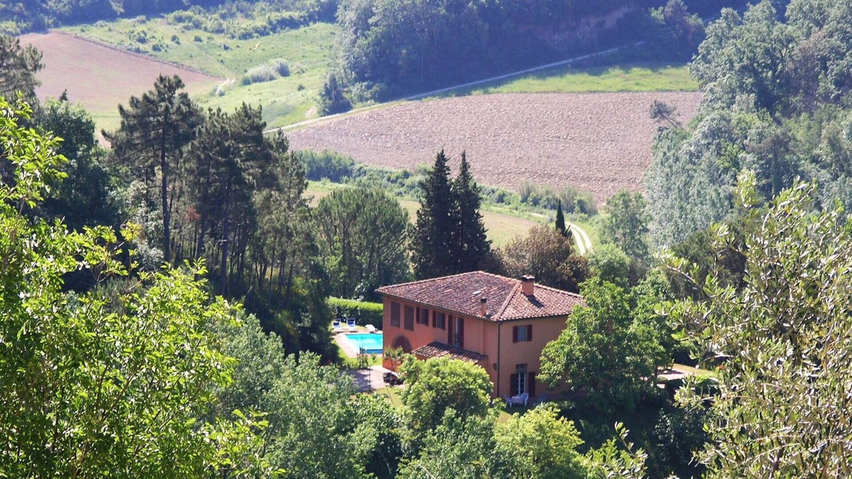 Colleoli Villa | Villa in Palaia with 4 bedrooms sleeps 8