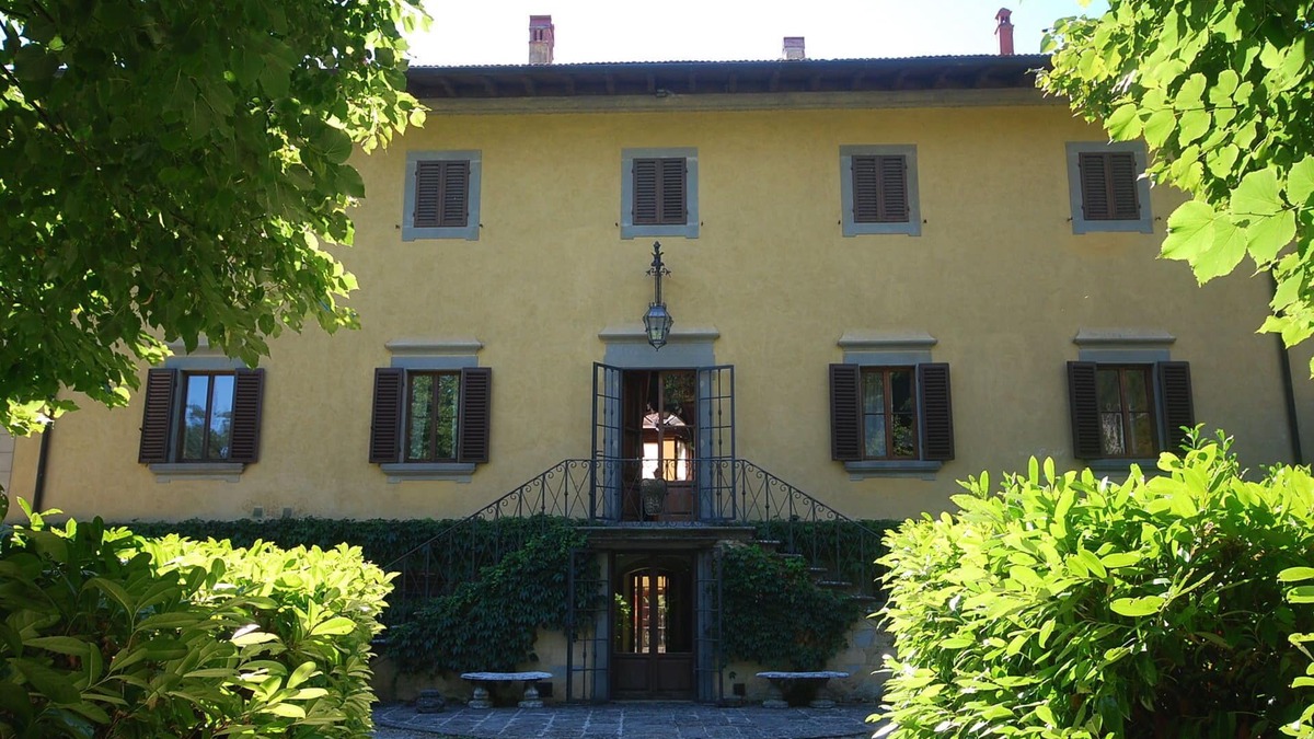 Borgo San Lorenzo Villa | Villa in Poggiolo-salaiole with 6 bedrooms sleeps 12