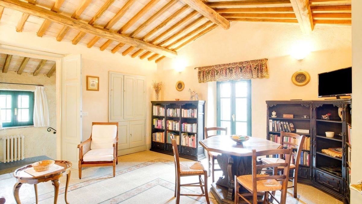 Castiglione in Teverina House | Villa in Rome with Pool & Stunning Views