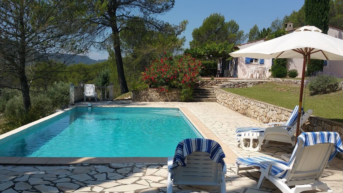 Salernes Villa | Villa in Salernes with Pool and Scenic Views