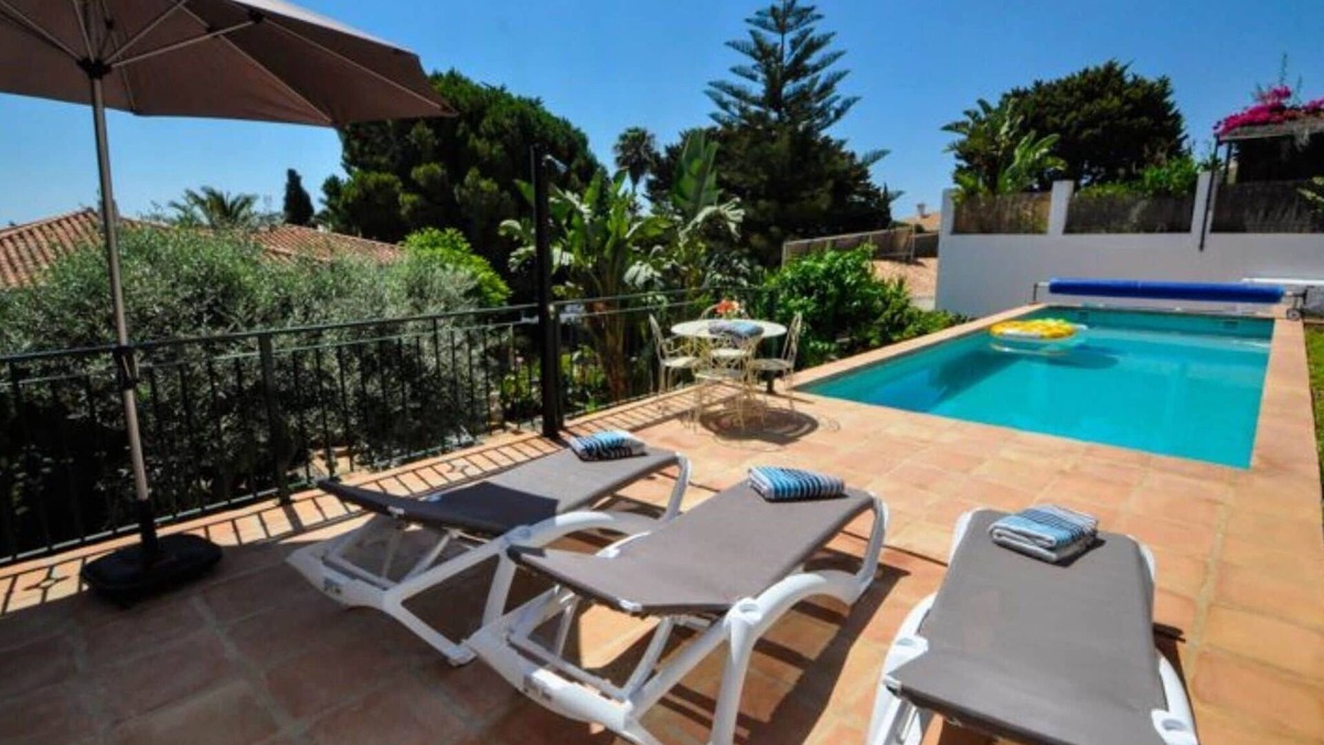 Salobrena House | Villa in Salobrena near Tropical Pool & Beach