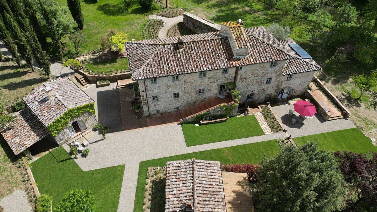 Sambuca Villa | Villa in Sambuca with 7 bedrooms sleeps 14