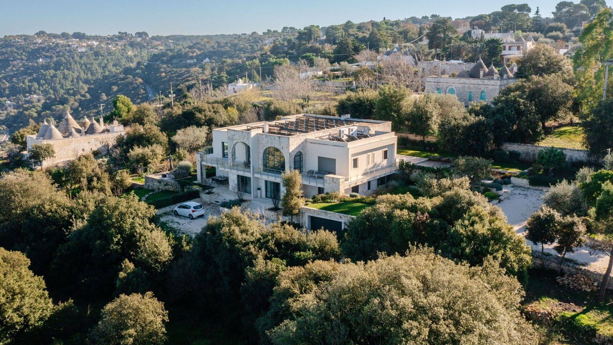 Fasano Villa | Villa in Selva Di Fasano with 4 bedrooms sleeps 8