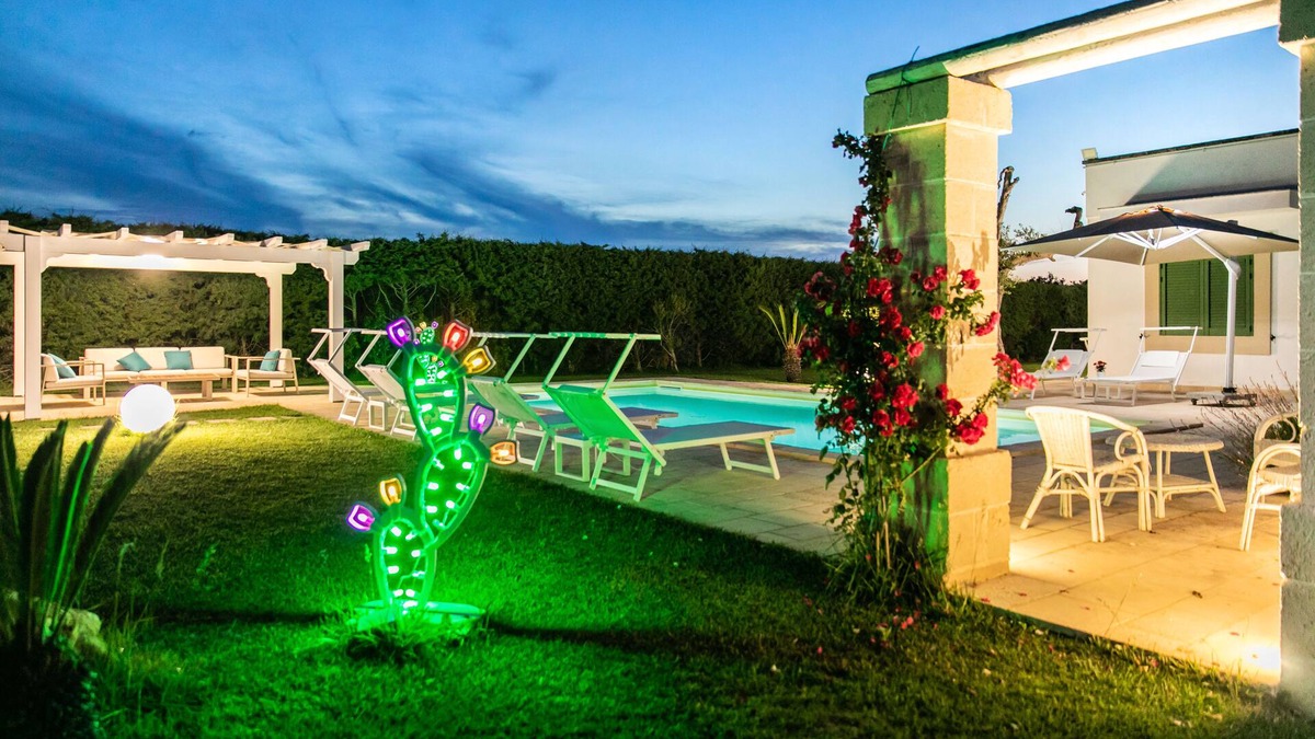 Leverano Villa | Villa in the countryside a stone's throw from the sea