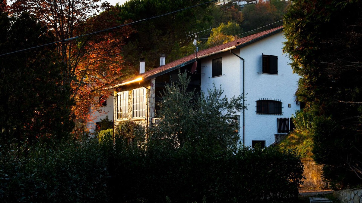 Montale House | villa in the hills between Tuscany and Liguria