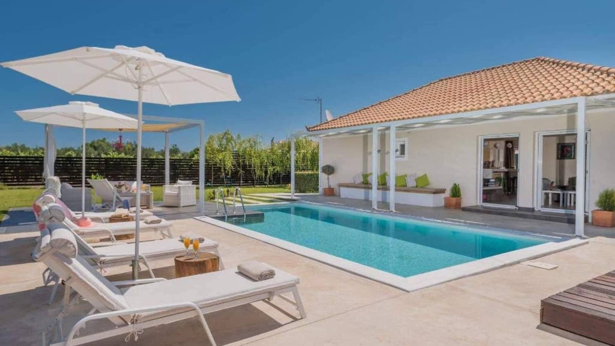 Vanato Villa | Villa in Zakynthos with Pool & Near Tsilivi Beach