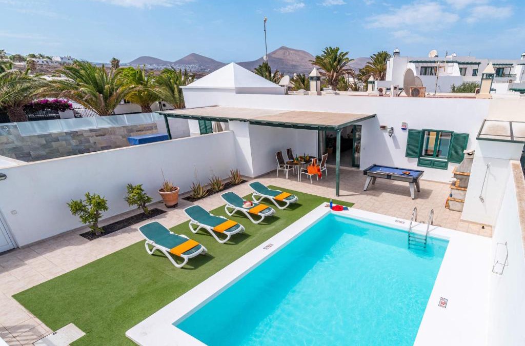 Matagorda Villa | Villa Indigo by Villa Plus