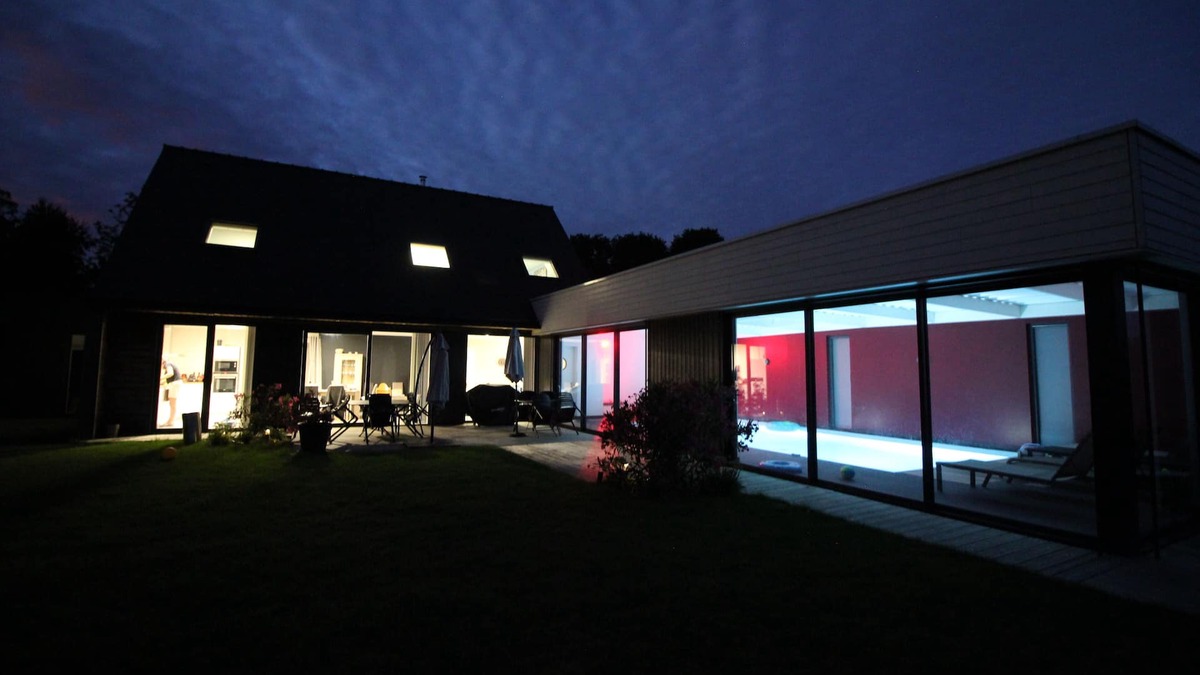 Fouesnant Villa | Villa indoor swimming pool, South Brittany near the sea