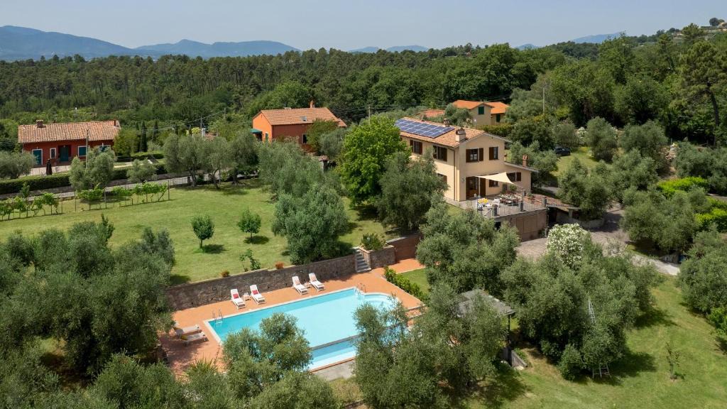 Altopascio Villa | VILLA IRENE 6, Emma Villas
