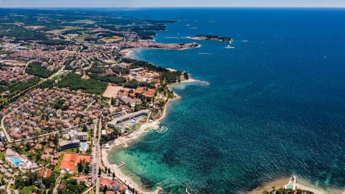 Vrznaveri House | Villa Isabela by Interhome