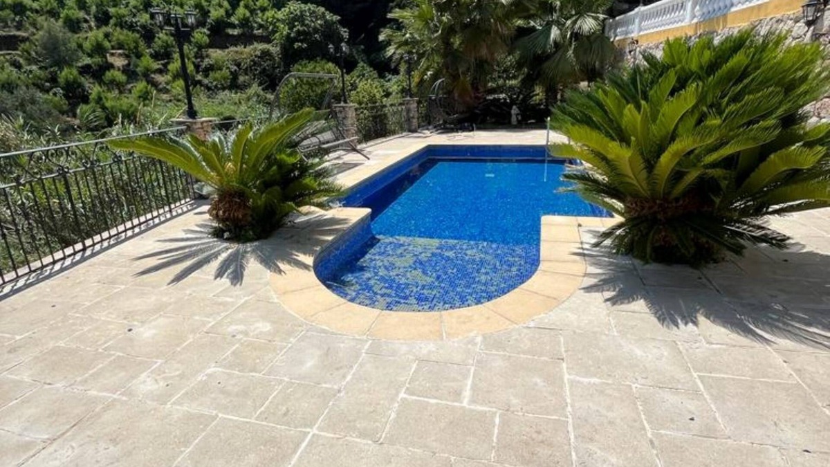 Latte Villa | Villa Isabella: relaxation, calm, pool and beautiful beaches nearby