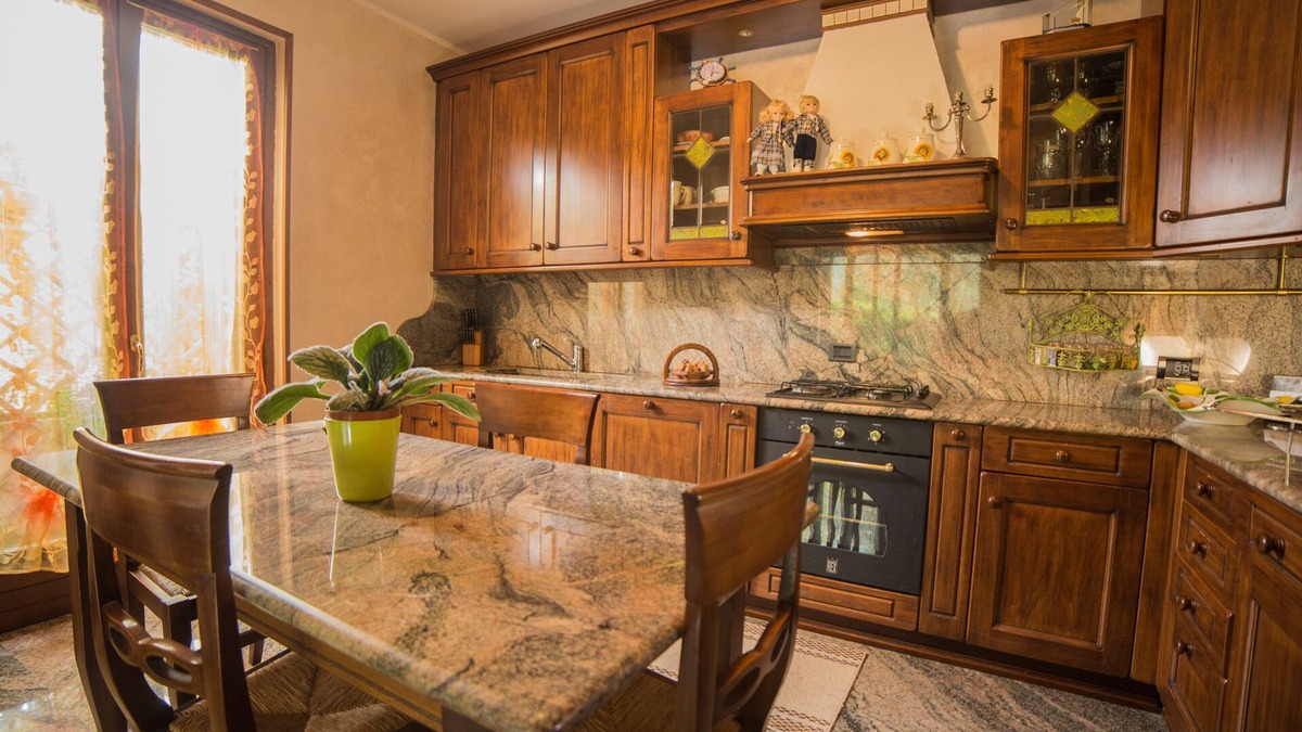 Desenzano del Garda House | Villa Ivana - 3 bedrooms - 3 bathrooms - 6 beds -