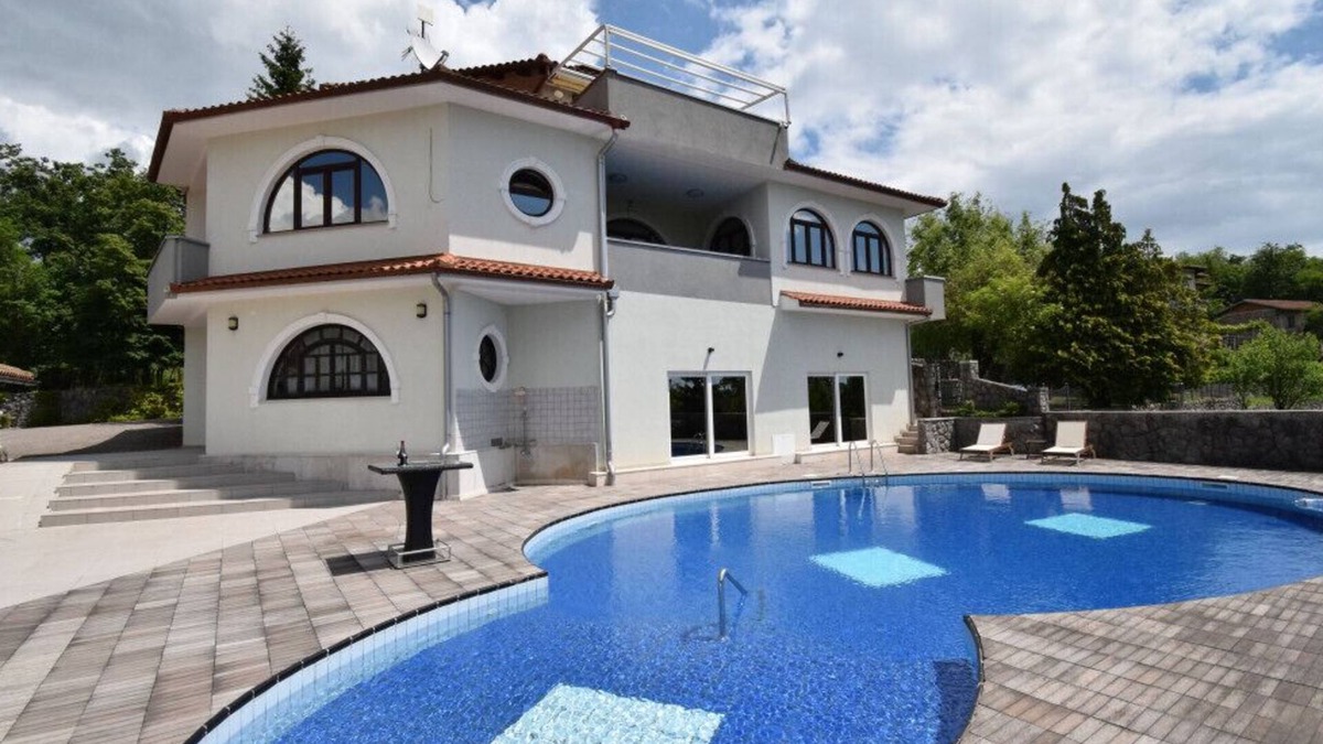 Veli Brgud Villa | Villa Jasmin by Villas Guide