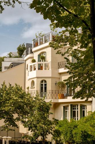 Montmartre Hotel | Villa Junot