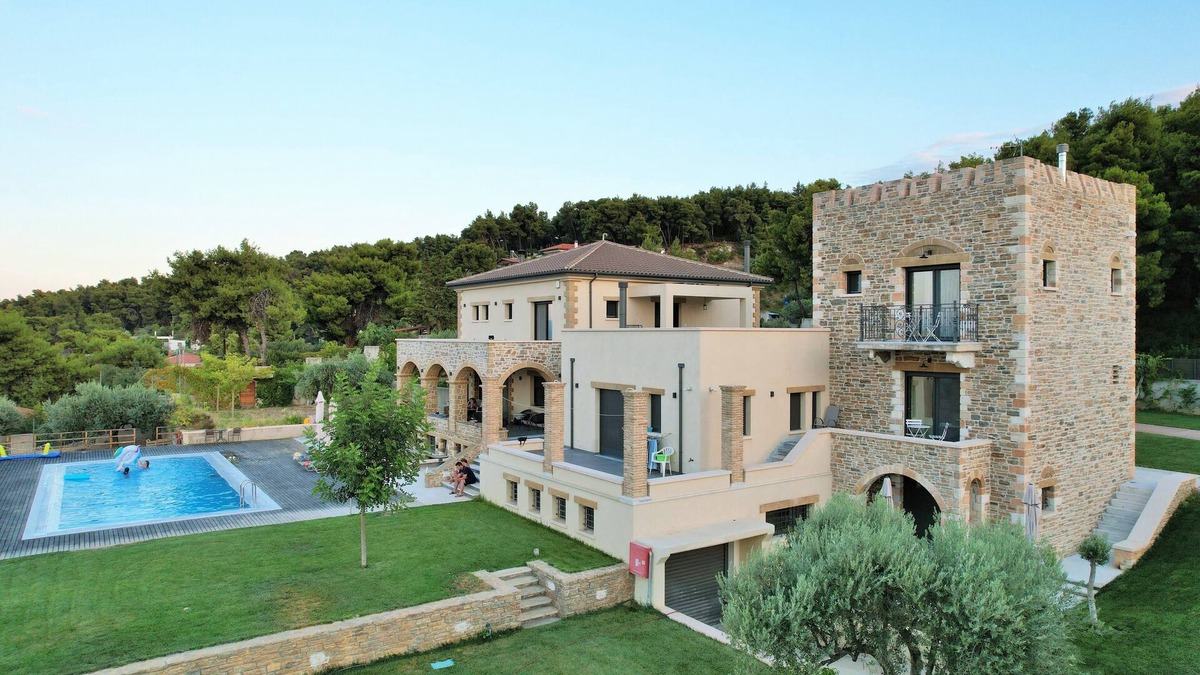Oropos Villa | Villa Kalamos/Sea View and Pool nearby Athens/Deluxe Villa