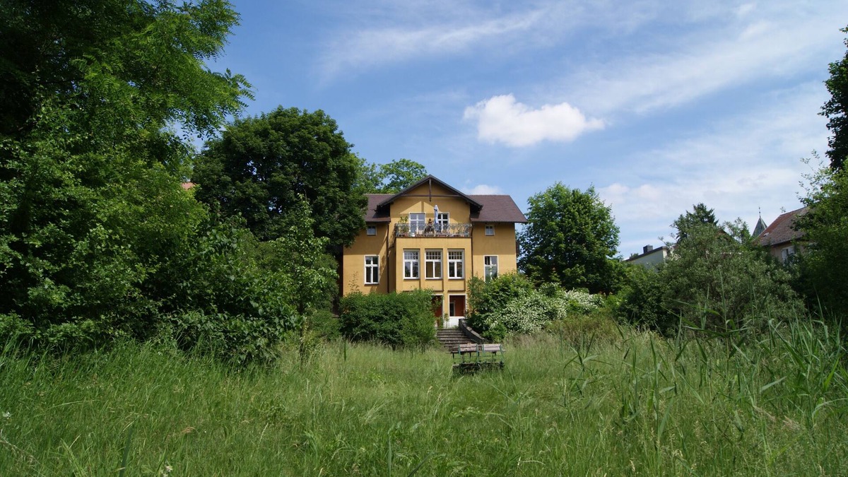 Schlangenluch Villa | Villa Kami am See - Idyll near Berlin - and near Tesla - and only for non-smokers!