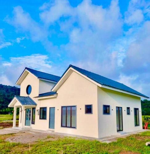 Mersing Villa | Villa Kamila