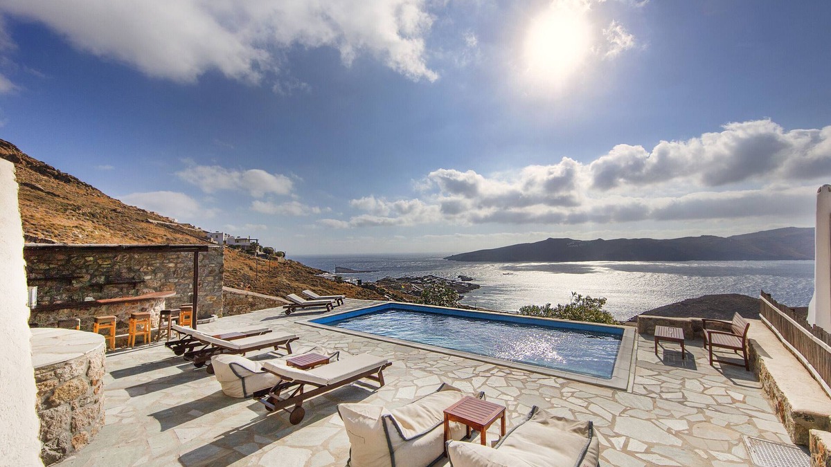 Mykonos Villa | Villa 'Kappas' with Sea View, Private Pool & Wi-Fi