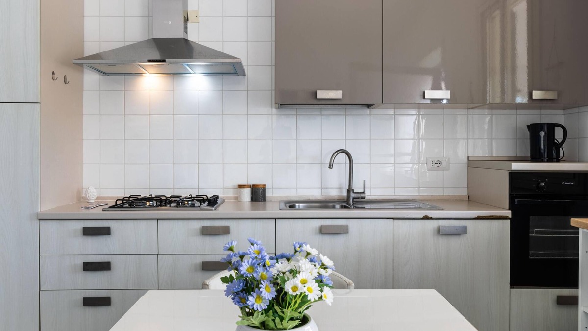 Cicirata Villa | Villa Karibu in Cicirata