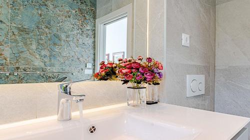 Blato Villa | Villa Korcula Grandeur 5 Bedrooms Stunning Waterfront Setting Direct Sea Access