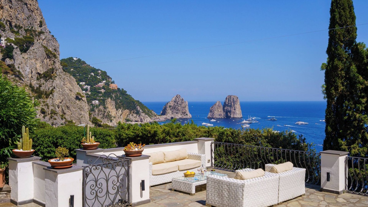 Marina Piccola Villa | Villa La Baika by MyVillaCollection