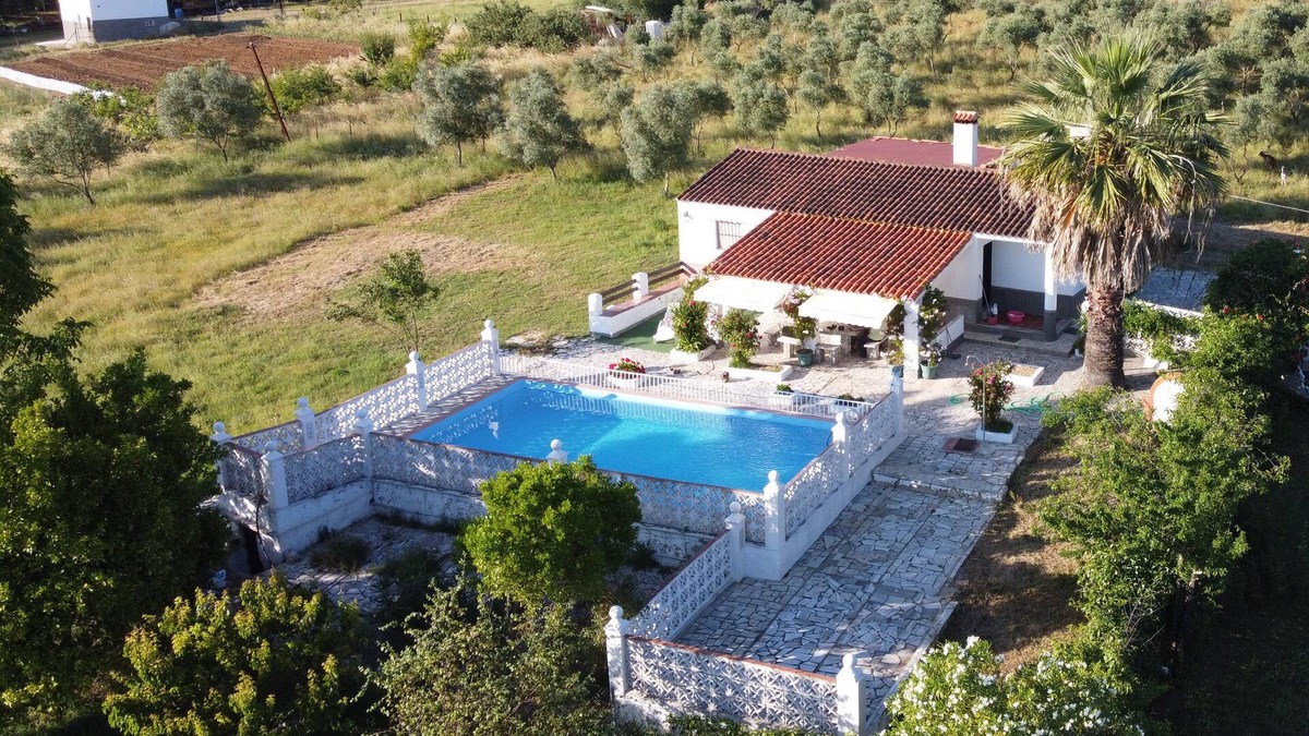 Aroche Villa | Villa 'La Blanca De Aroche' with Mountain View, Private Pool and Wi-Fi
