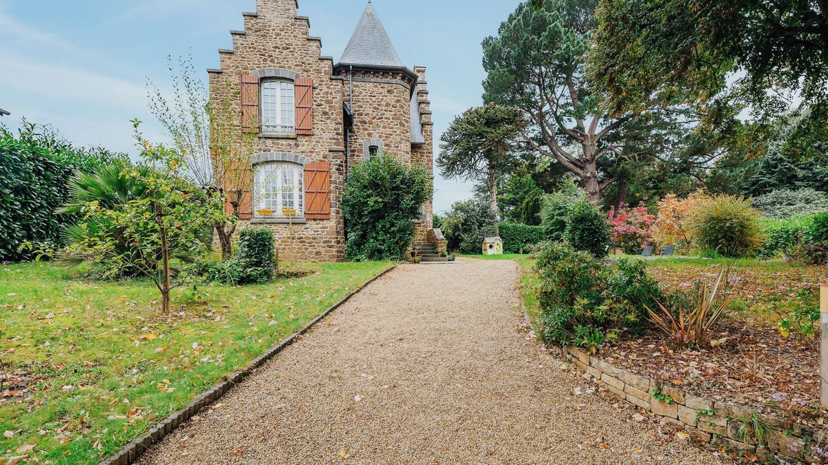Hede Villa | Villa la côte du chat 3★ direct. st malo-dinard