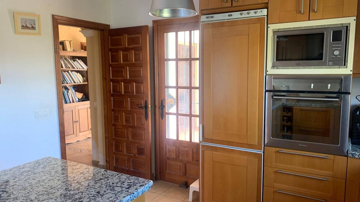 Alcaucin Ski Chalet | Villa La Malcontenta Detached villa