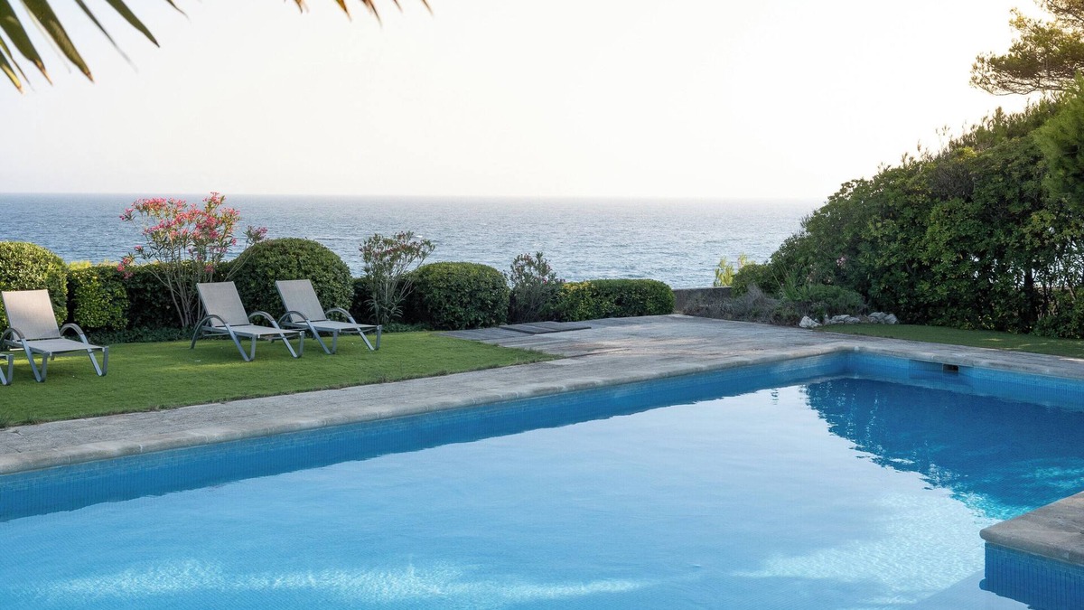 Carry-le-Rouet Villa | Villa La Roche Bleue - Stunning sea view, pool & garden