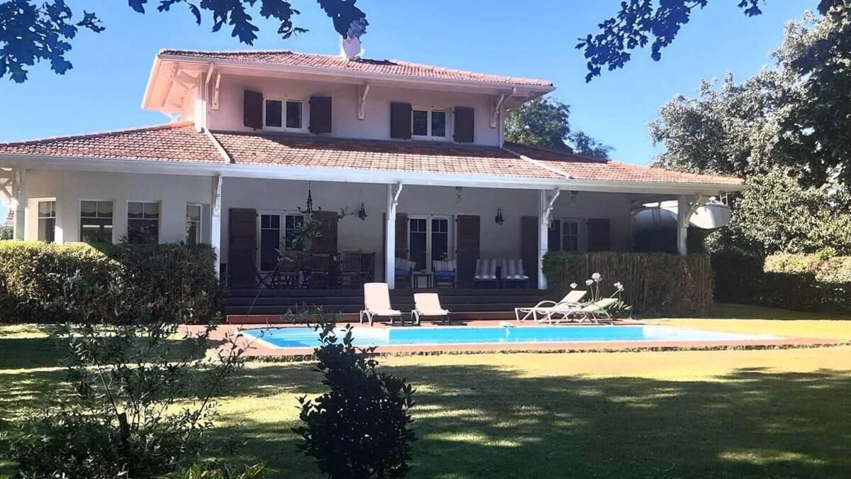 Audenge Villa | Villa La Romance Bay of Arcachon with poolnideal for families