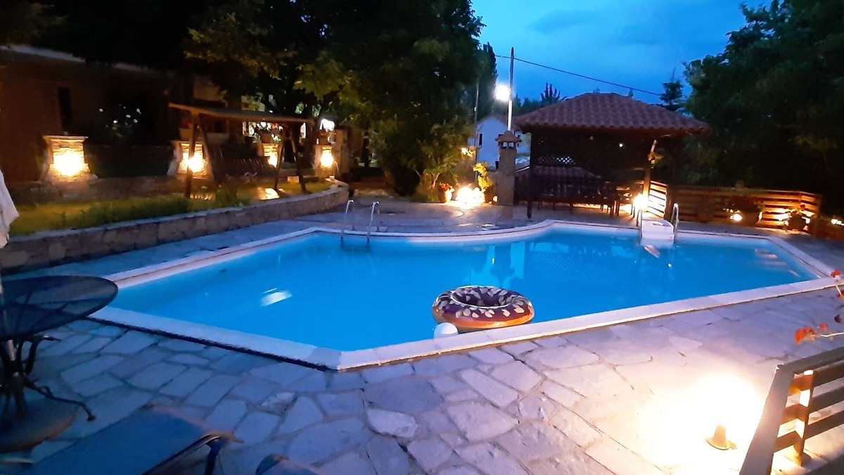Polygyros House | Villa Lagos (pool/mountain/forest/river)