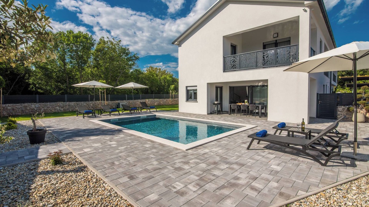 Kornic Villa | Villa LaLuna with heated pool (Kvarner - Kornić)