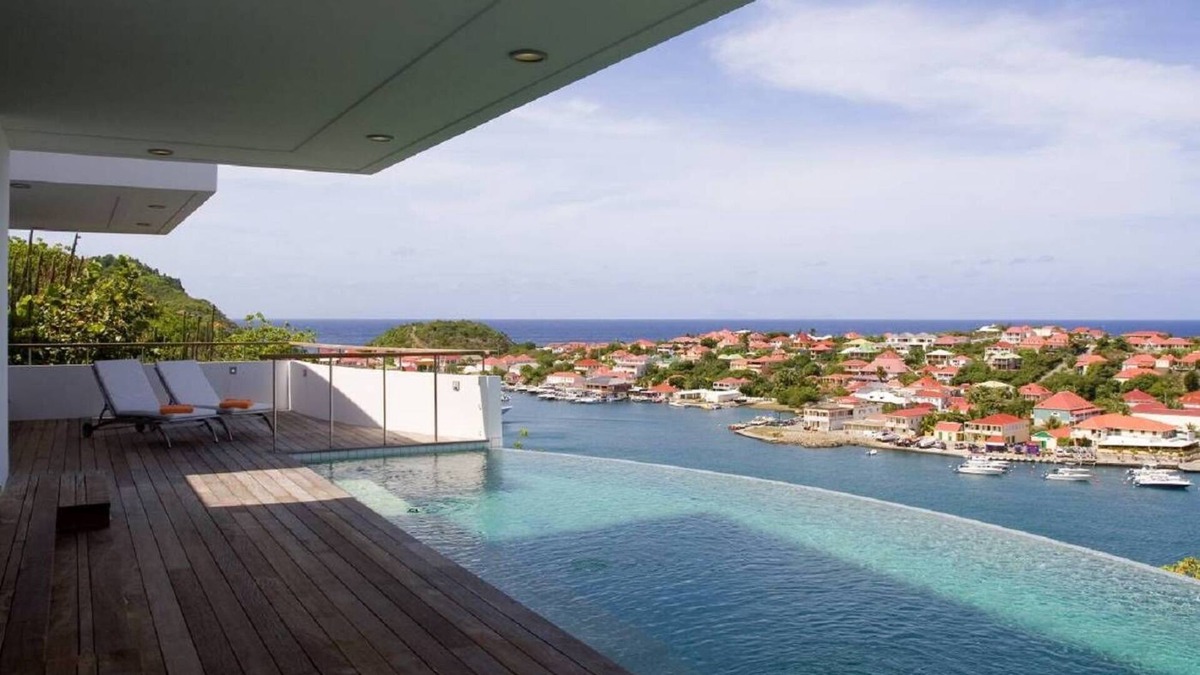 Gustavia Industrial Zone Villa | Villa Lam by Fantasia Villas Including a VIP CHEF