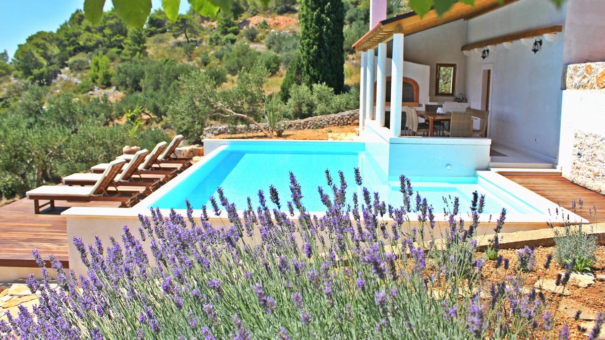 Sveta Nedjelja Apartment | Villa Lantana - comfortable 2 bedroom flat with stunning sea views