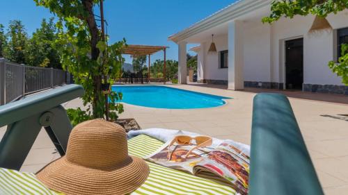 Arenas House | Villa Las Viñas Arenas by Ruralidays