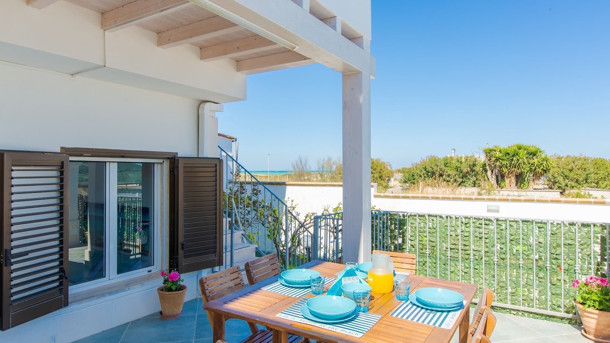 Pantanagianni-pezze Morelli House | Villa Laura - Villa just 50 steps from sandy beaches - wi-fi free