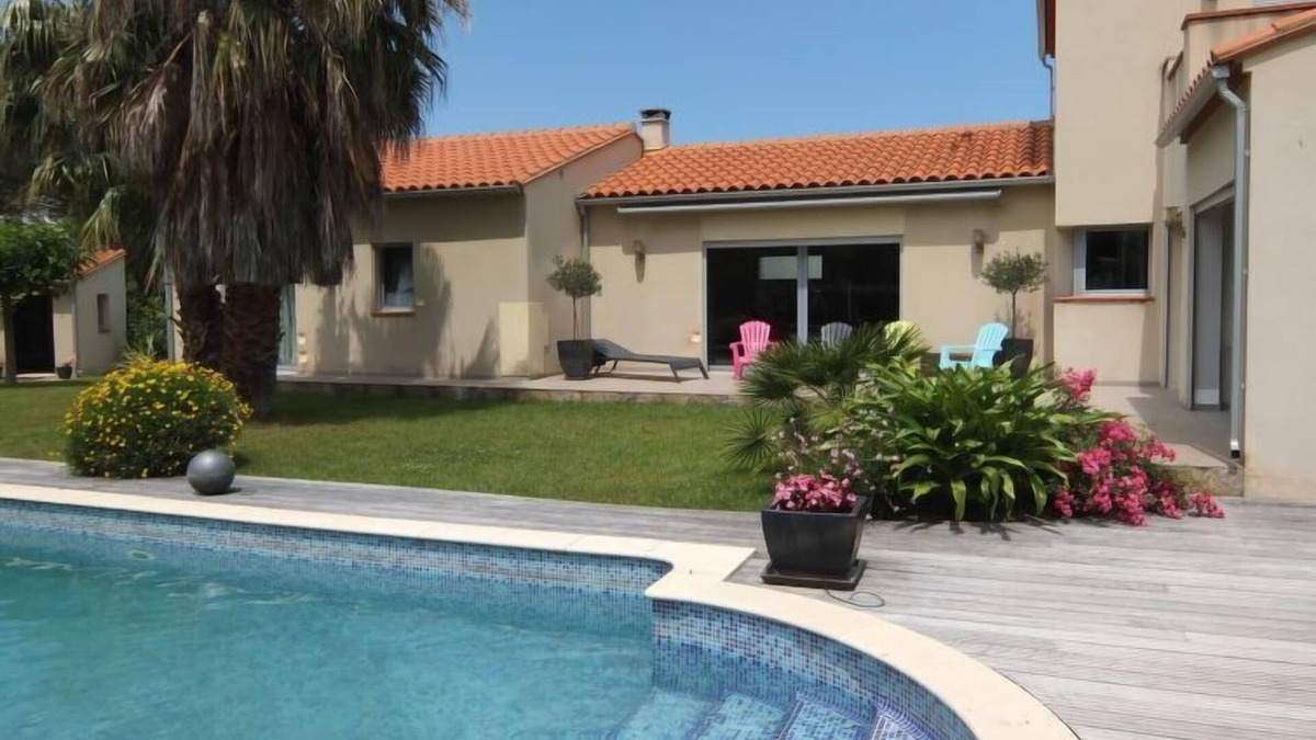 Saint-Genis House | Villa Lavande by Interhome