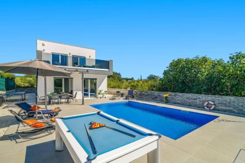 Stokovci Villa | Villa Lavandula by Villa Plus