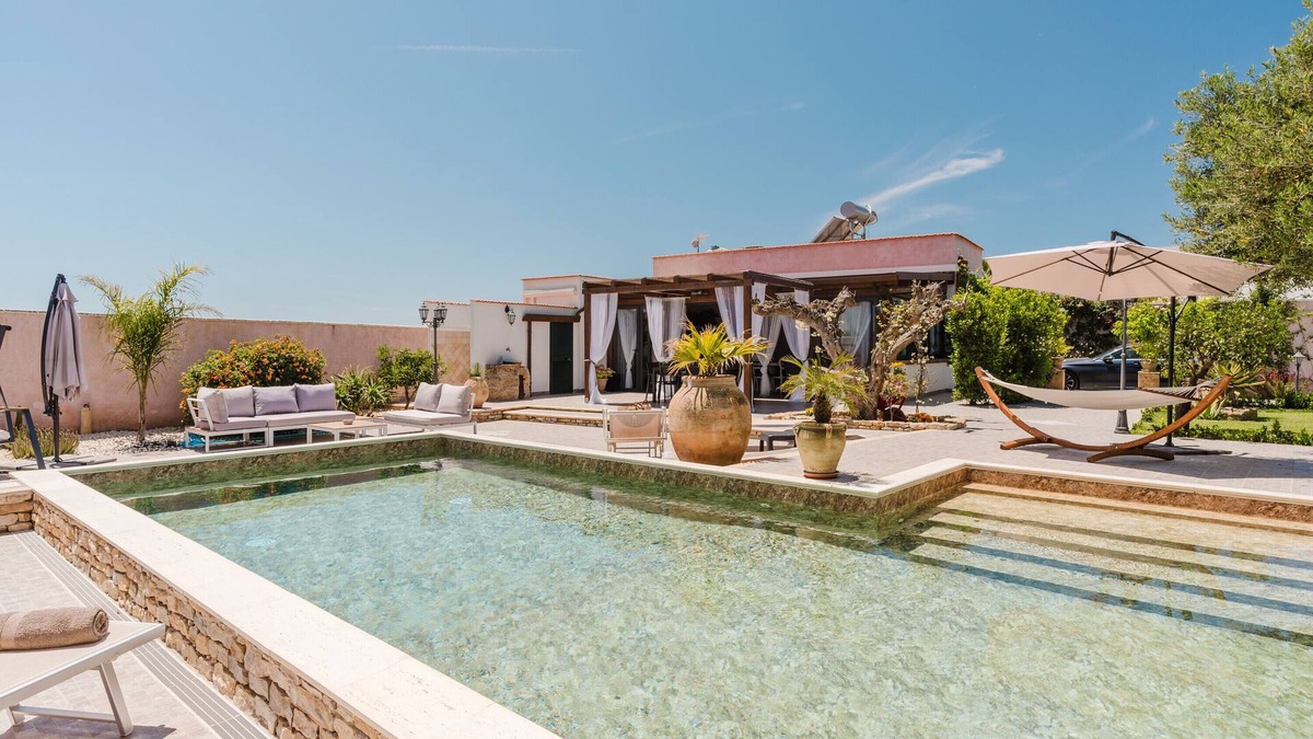 Marausa Villa | Villa 'Le Giarre - Con Piscina' with Private Pool, Wi-Fi and Air Conditioning