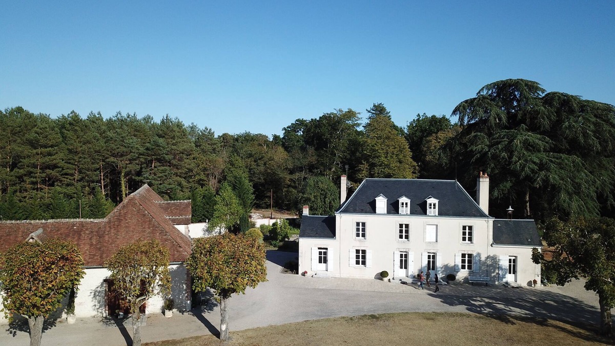 Lassay-sur-Croisne Villa | Villa Le Manoir - France