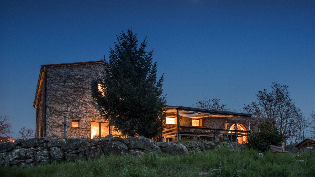 Manciano Villa | Villa 'Le Peschiere' with Private Terrace, Private Garden and Wi-Fi