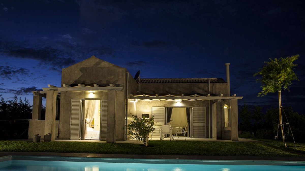 Svoronata Villa | VILLA LEFTERIS - LUXURY VILLA WITH PRIVATE POOL