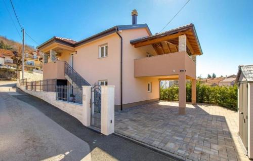 Lipa Villa | Villa Lemily with private pool by Villas Guide