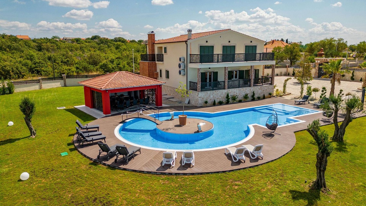 Visocane Villa | Villa Leon ZadarVillas