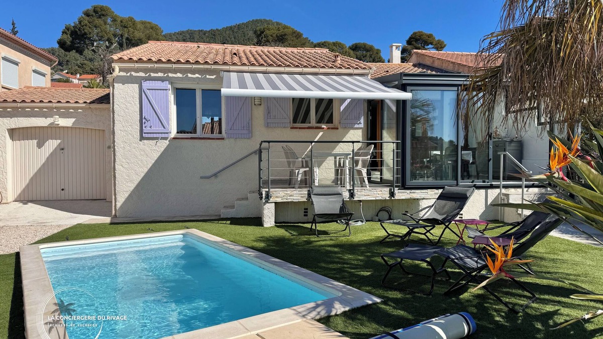 Carqueiranne Villa | Villa Les Vignes du Paradis Piscine Jardin