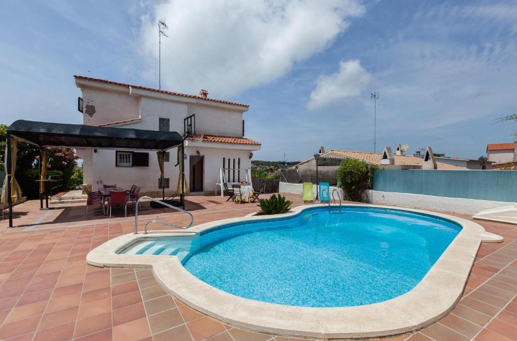 Vilanova I la Geltru House | Villa Lilia