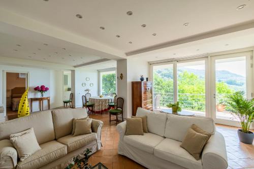 Raito House | Villa Lilia
