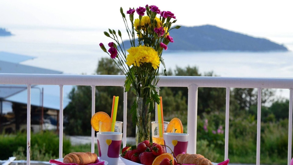 Brsecine Villa | Villa Lina - Five Bedroom Villa with Terrace and Sea View